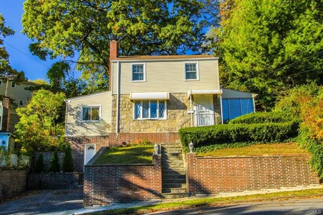 15 Linn Ave, Yonkers, NY 10705 - photo 1