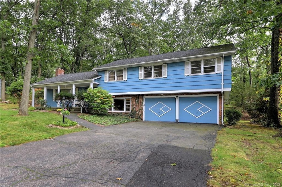 277 Lawrence Rd, Trumbull, CT 06611 - photo 1