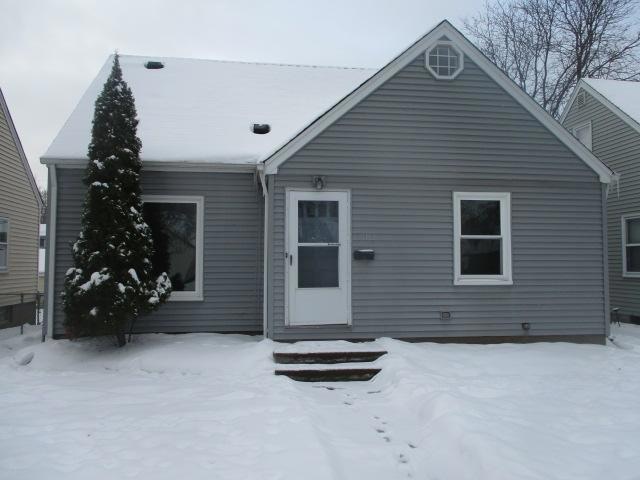 For Sale $329,900 • Co-Listing Agent