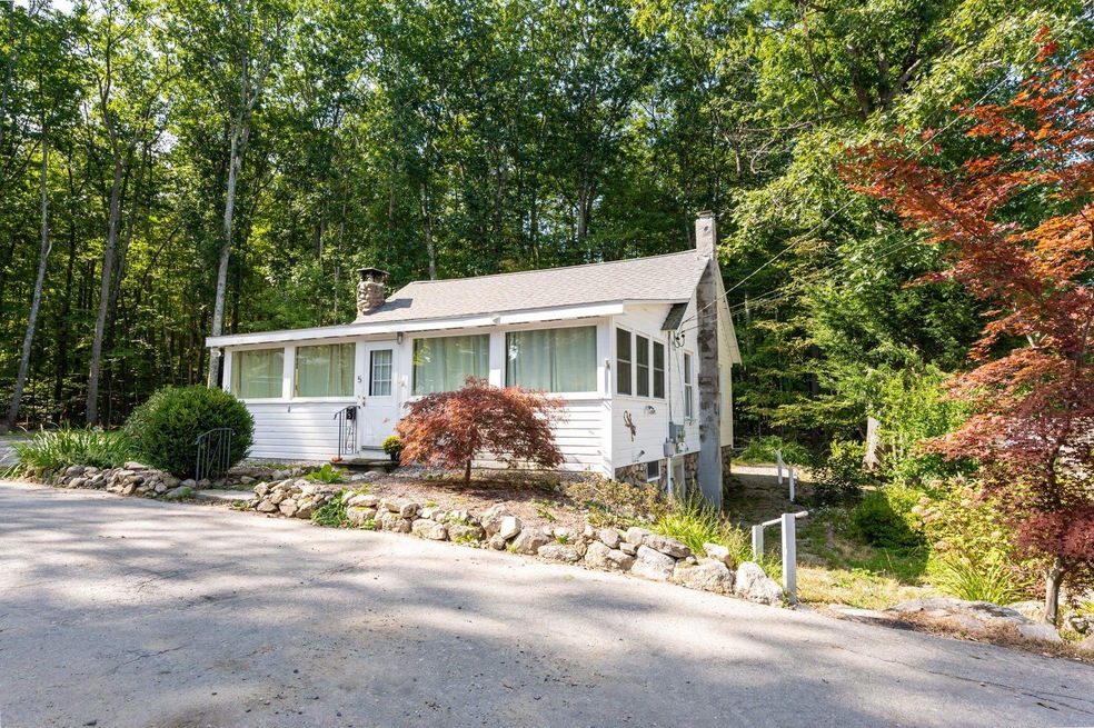 5 Norton St, Amherst, NH 03031 - photo 1