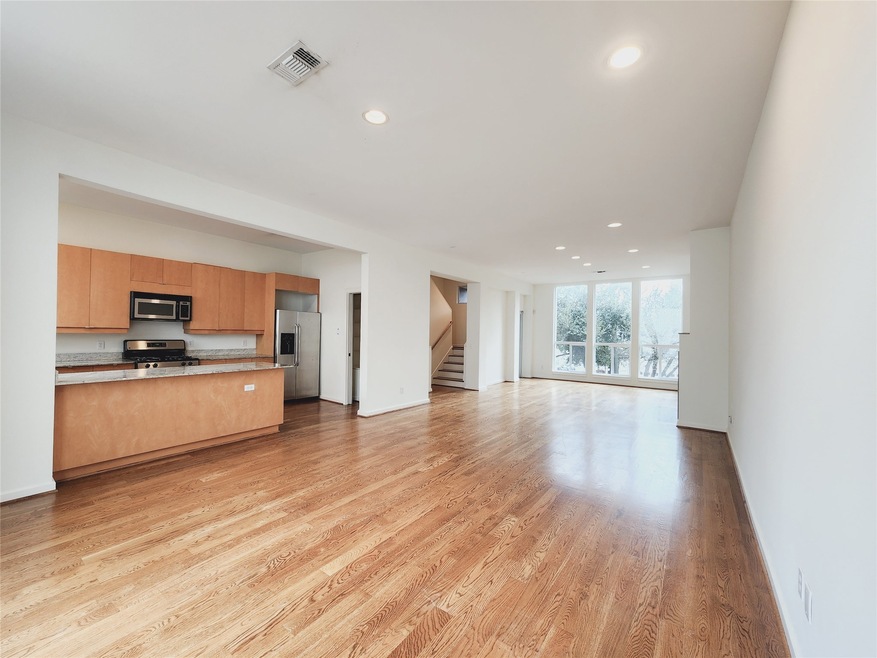 1842 Maryland St, Houston, TX 77006 - photo 1