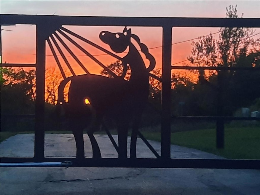 Pending $1,400,000 • Co-Listing Agent