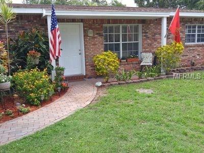 304 Country Club Dr, Oldsmar, FL 34677 - photo 1