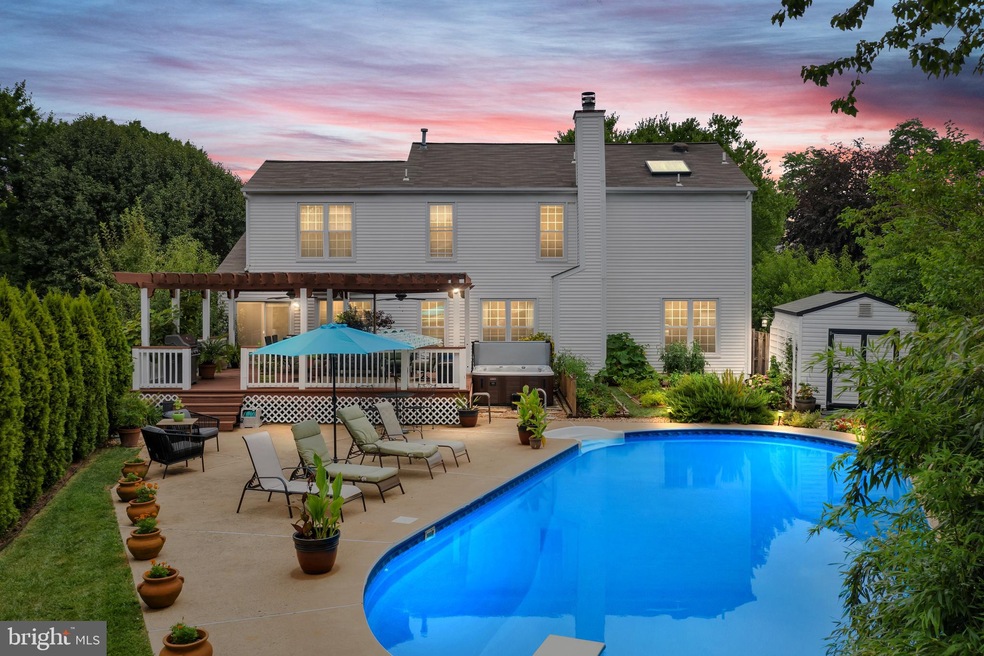 8567 Yoder St, Manassas, VA 20110 - photo 1