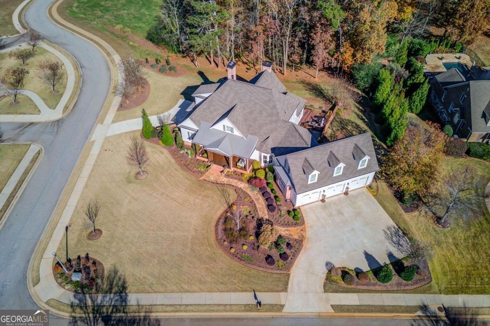 5309 Retreat Dr, Flowery Branch, GA 30542 - photo 1