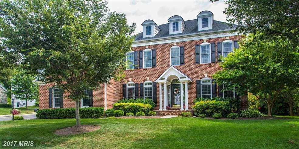 43415 Mountcastle Dr, Chantilly, VA 20152 - photo 1