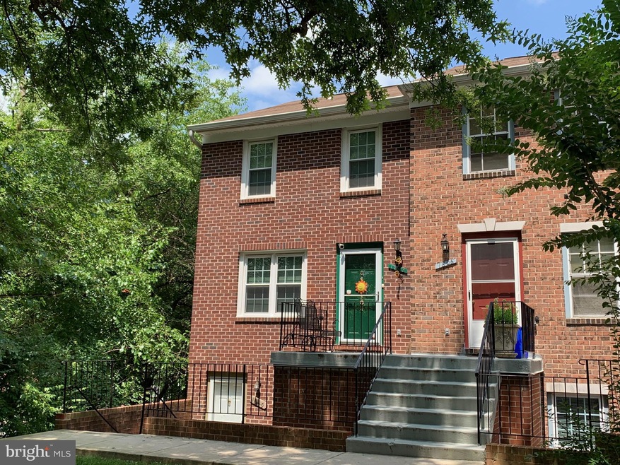 1800 Bronzegate Blvd, Silver Spring, MD 20904 - photo 1