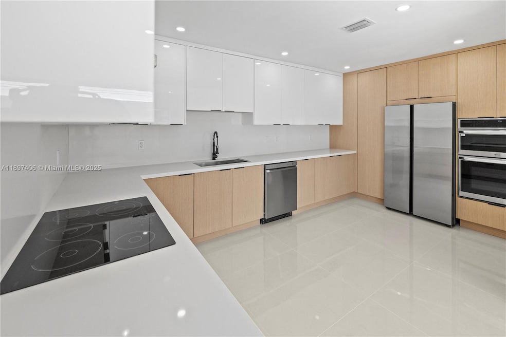 Under Contract $640,000