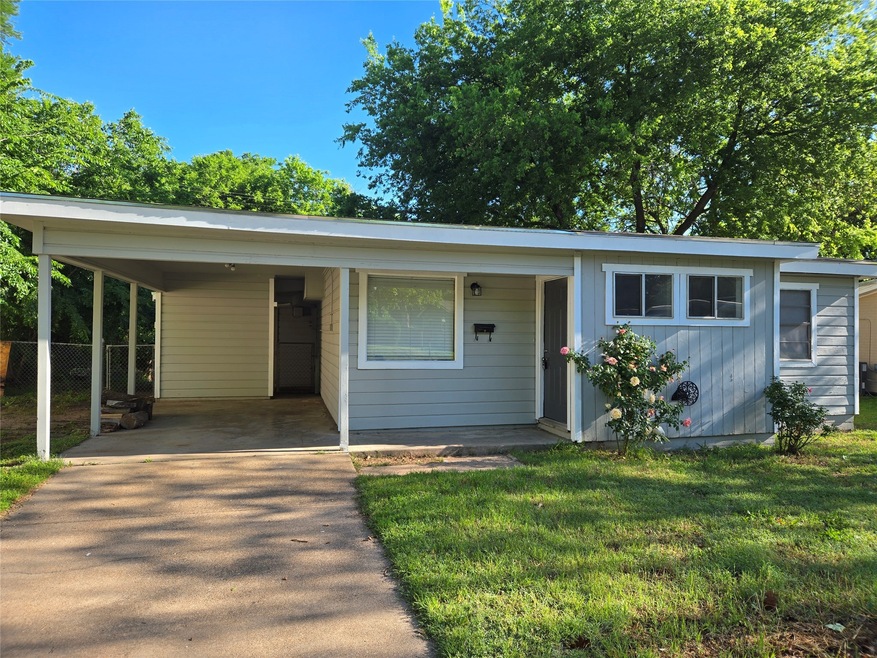 214 Live Oak Ln, Weatherford, TX 76086 - photo 1