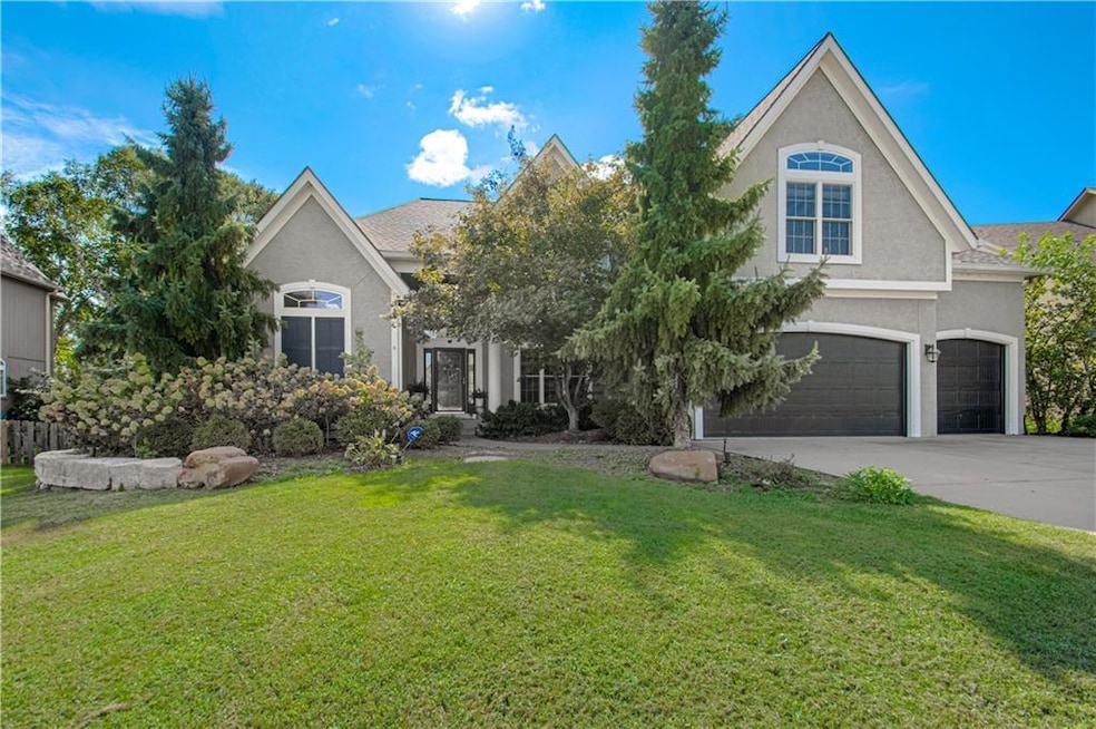 For Sale $739,000 • Co-Listing Agent