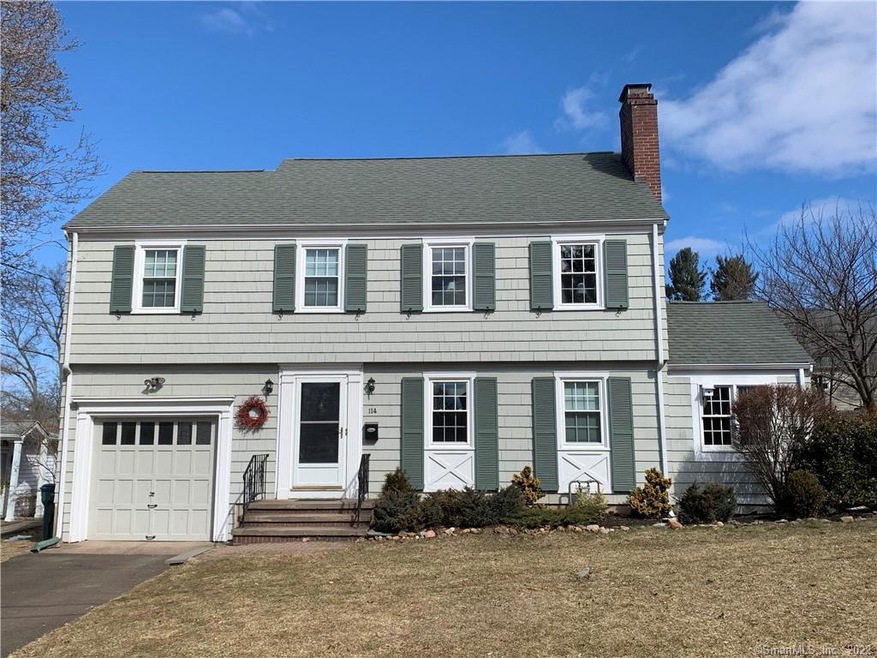 114 Gillies Rd, Hamden, CT 06517 - photo 1