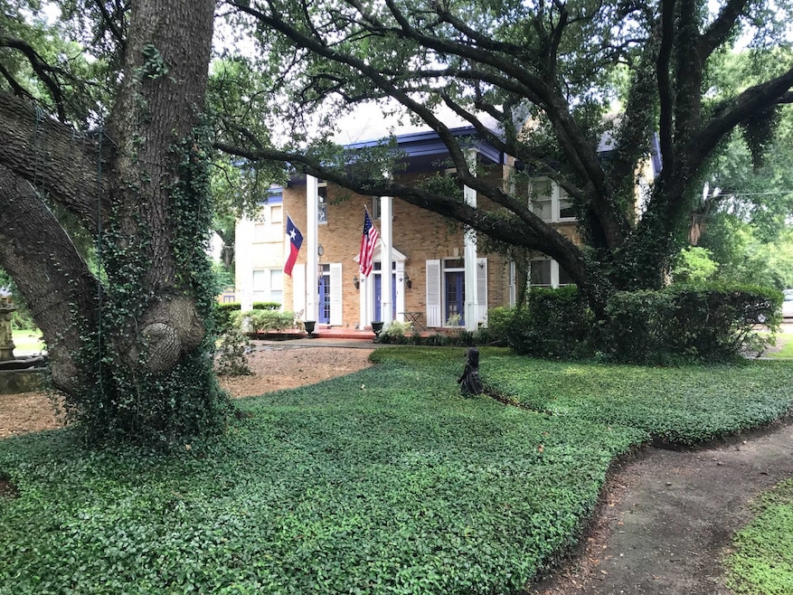 7808 Dixie Dr, Houston, TX 77087 - photo 1