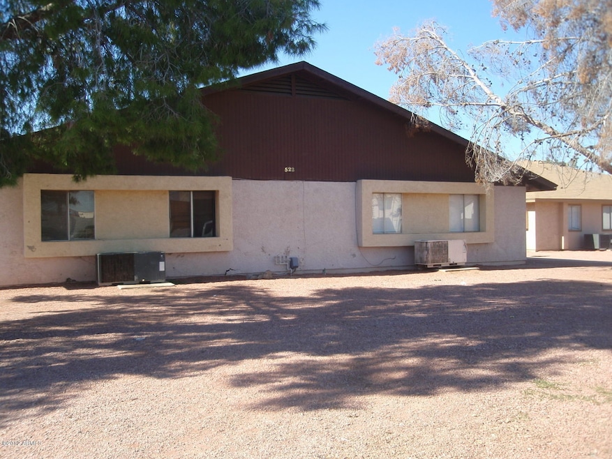 526 N 4th St unit A, Avondale, AZ 85323 - photo 1