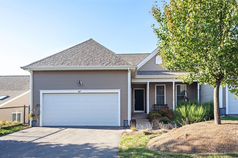 107 Old Field Rd unit 107, Plymouth, MA 02360 - photo 1