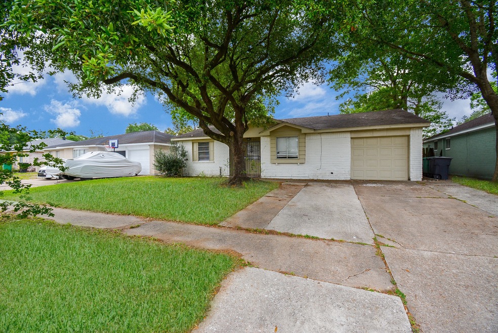 286 Eldon St, Houston, TX 77060 - photo 1