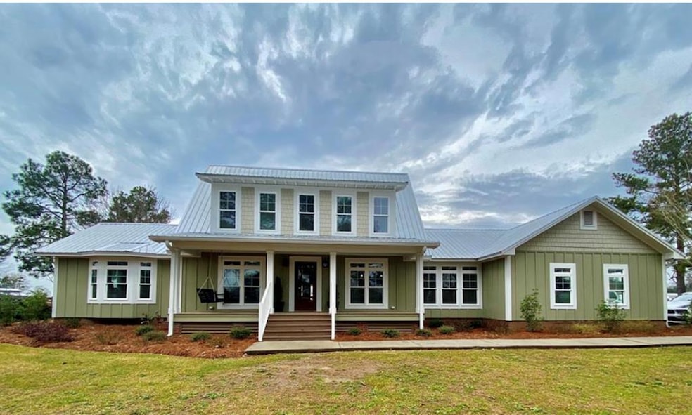 125 Meadow Ln, Fitzgerald, GA 31750 - photo 1