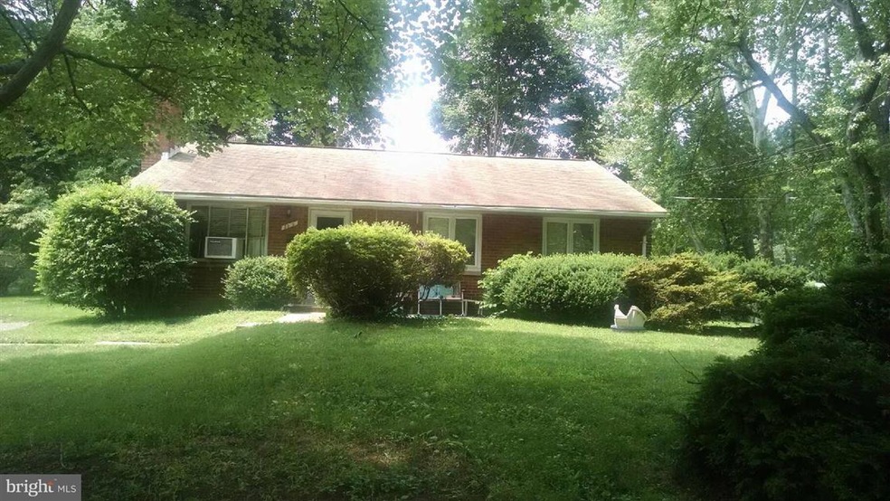 3910 Chaco Rd, Alexandria, VA 22312 - photo 1