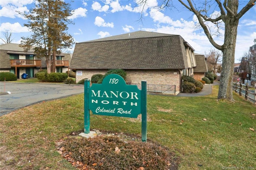 180 Colonial Rd unit A6, Stamford, CT 06906 - photo 1