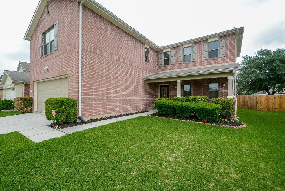 29418 Legends Bluff Dr, Spring, TX 77386 - photo 1