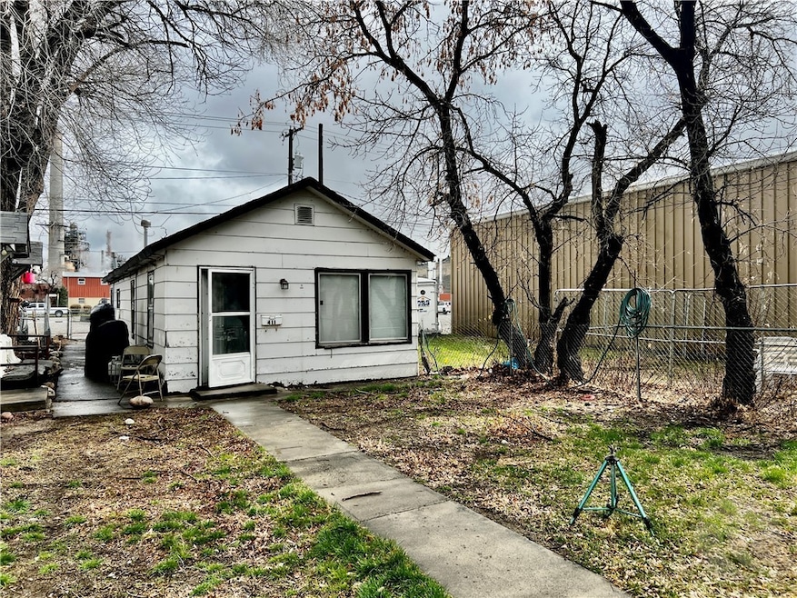 411 S 25th St, Billings, MT 59101 - photo 1