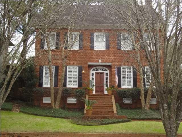 Estate Home in Spring Hill