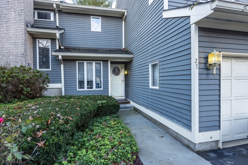 27 Greenbriar Ln unit 3, Annandale, NJ 08801 - photo 1