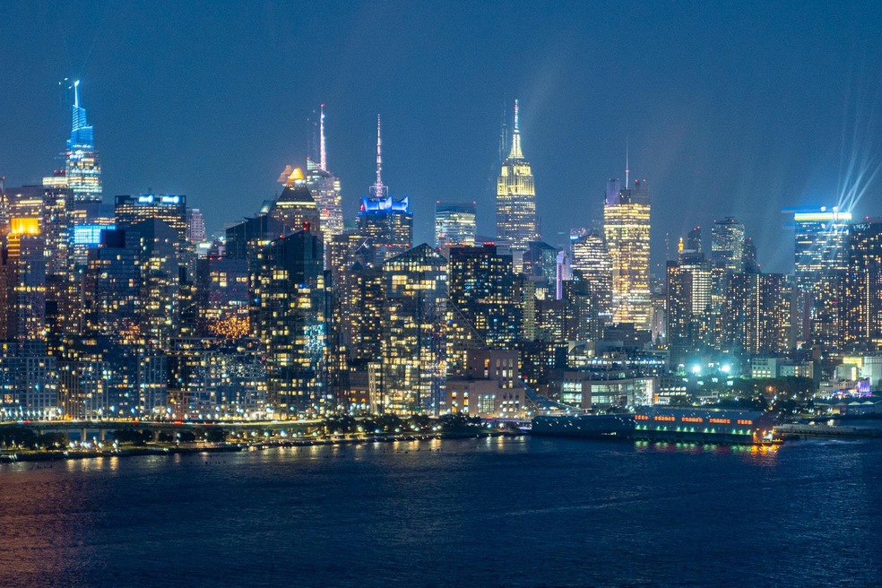 The Galaxy Towers unit 36E, Guttenberg, NJ 07093 - photo 1