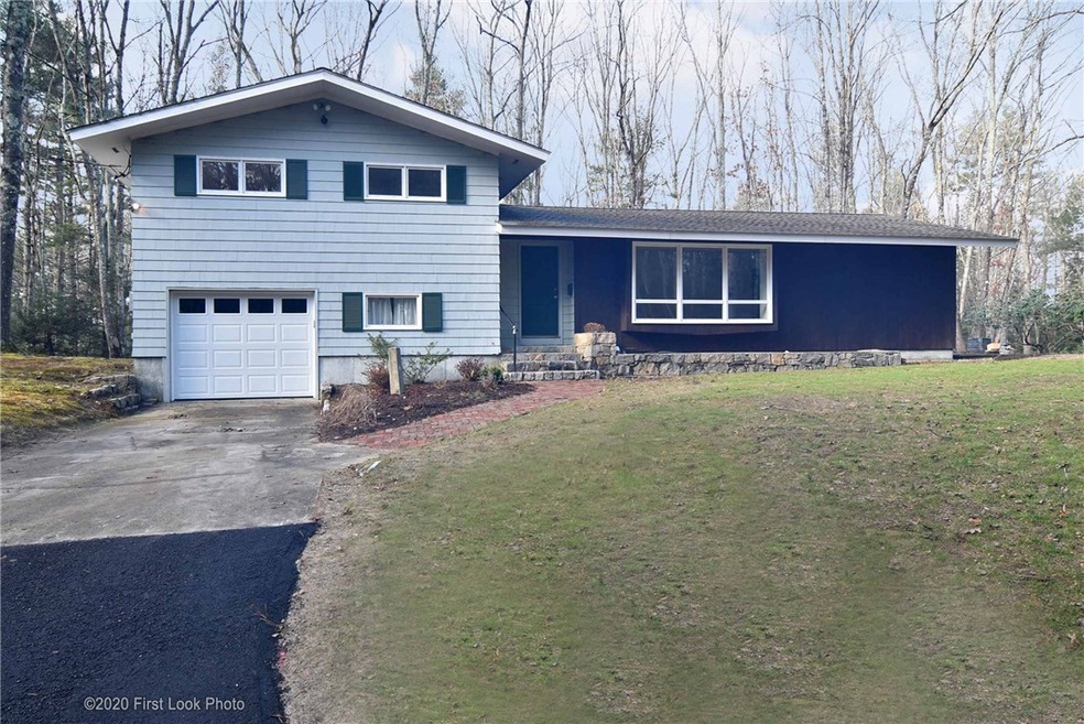 31 Wilmarth Rd, Chepachet, RI 02814 - photo 1