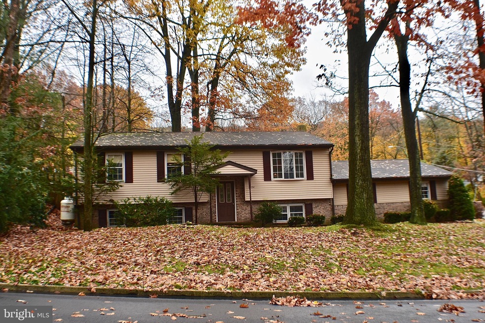 2434 Walnut St, Ashland, PA 17921 - photo 1