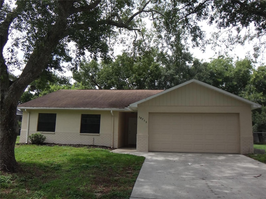 38755 Pretty Pond Rd, Zephyrhills, FL 33540 - photo 1