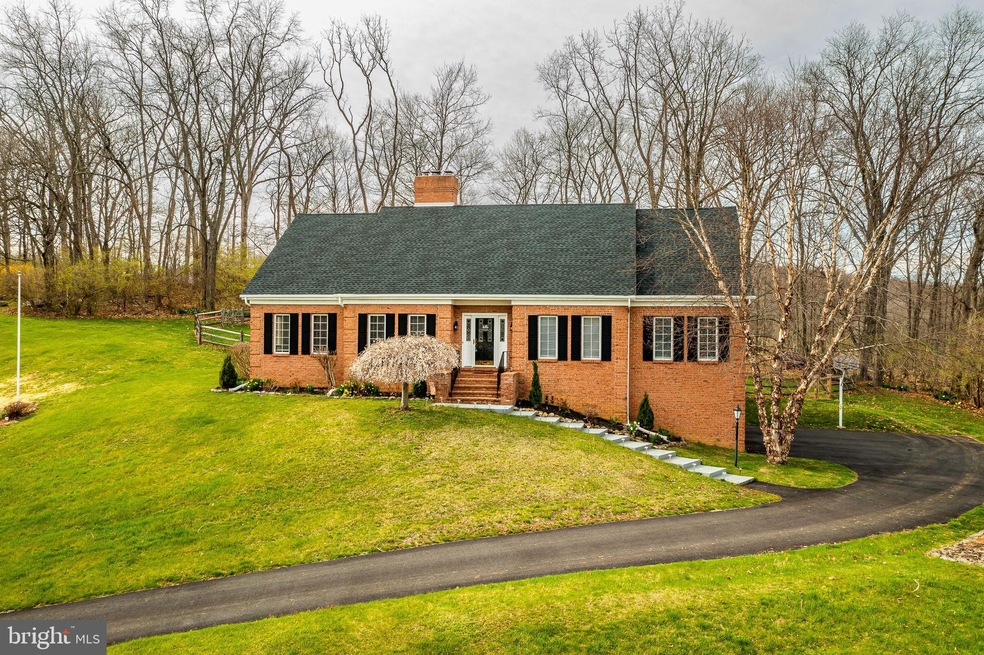 5 Morninglight Rd, Glenmoore, PA 19343 - photo 1