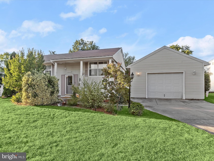 928 Princeton Terrace, Glen Burnie, MD 21060 - photo 1