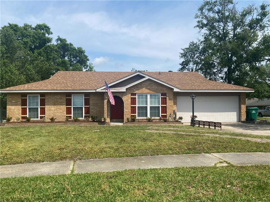 312 Thames Dr, Slidell, LA 70458 - photo 1