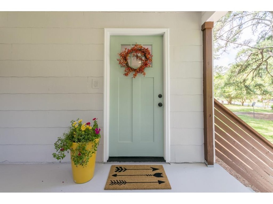 1555 N Columbia Place, Decatur, GA 30032 - photo 1