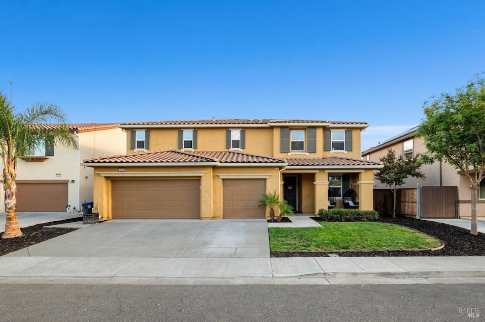 2437 Sanders Ln, Fairfield, CA 94533 - photo 1