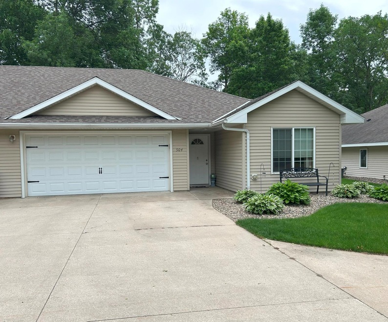 Sold $250,000 • Co-Listing Agent