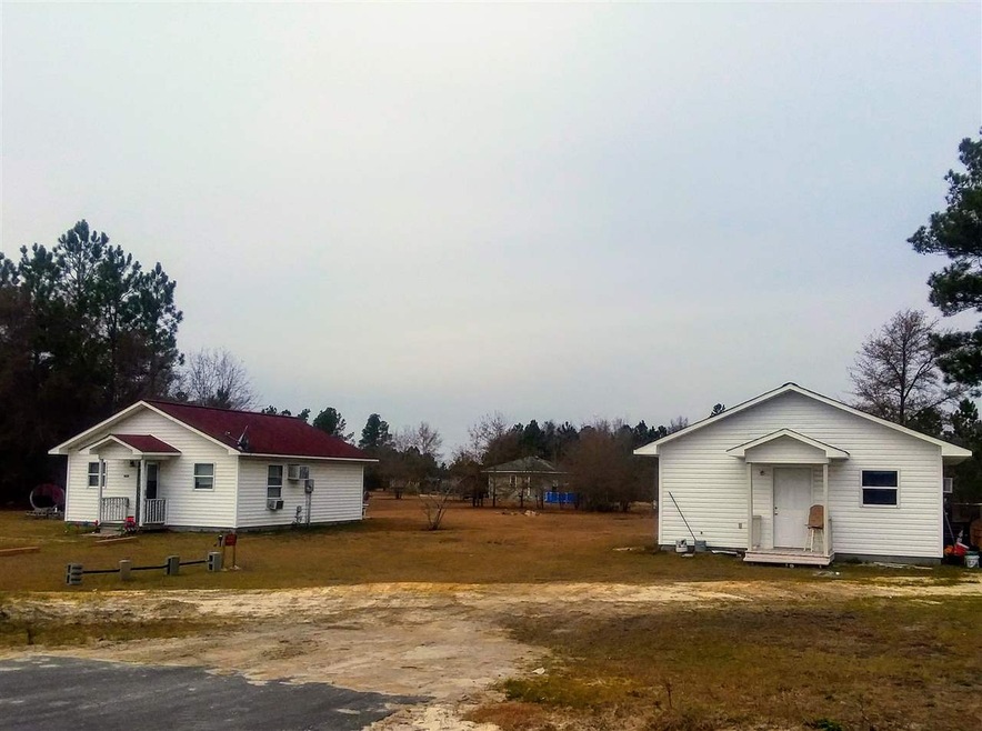 1624 Hewitt Rd, Loris, SC 29569 - photo 1