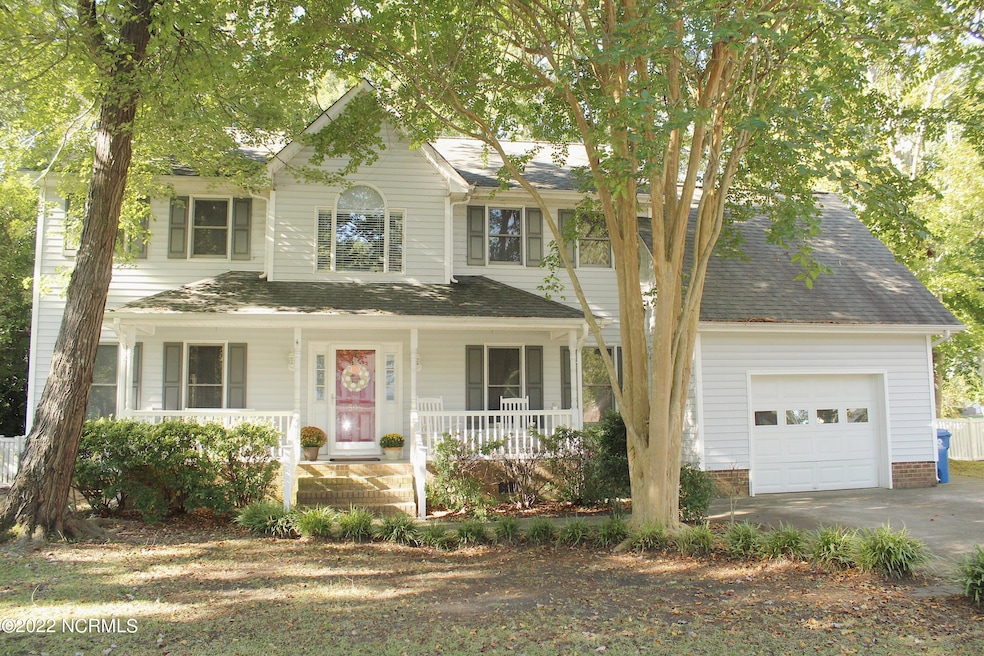 598 Chaucer Dr, Winterville, NC 28590 - photo 1