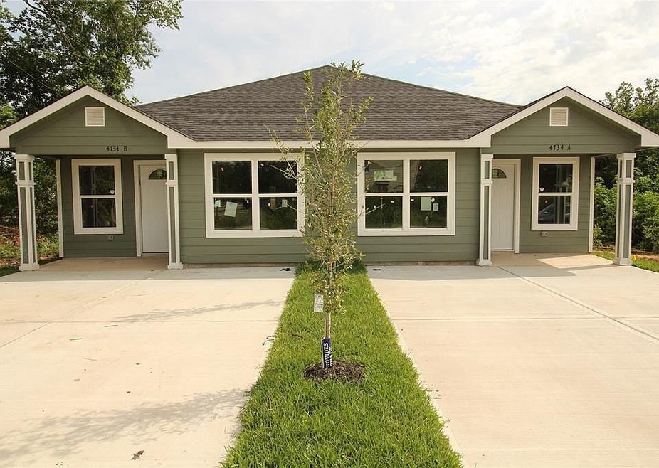 For Rent $1,695/month
