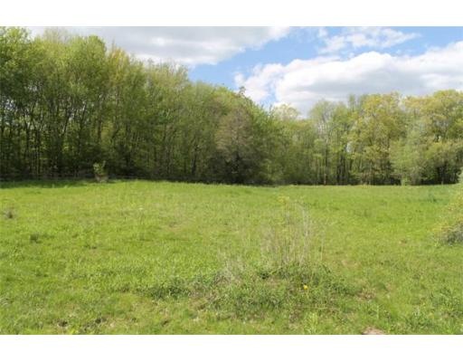 10 Old Common Rd, Sutton, MA 01590 - photo 1