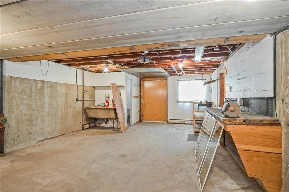 2189 Conover Cir, Fitchburg, WI 53575 - photo 1