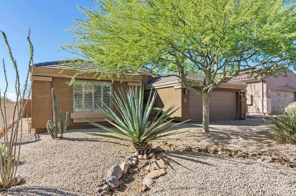 34018 N Pate Pl-large-002-3-Front Exteri