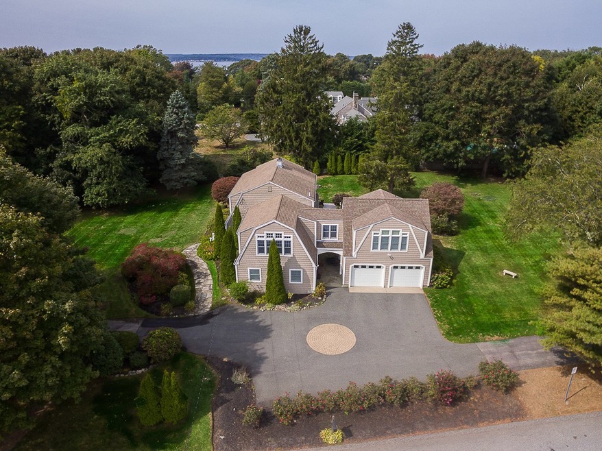 5 Briarcliff Ave, Warwick, RI 02889 - photo 1