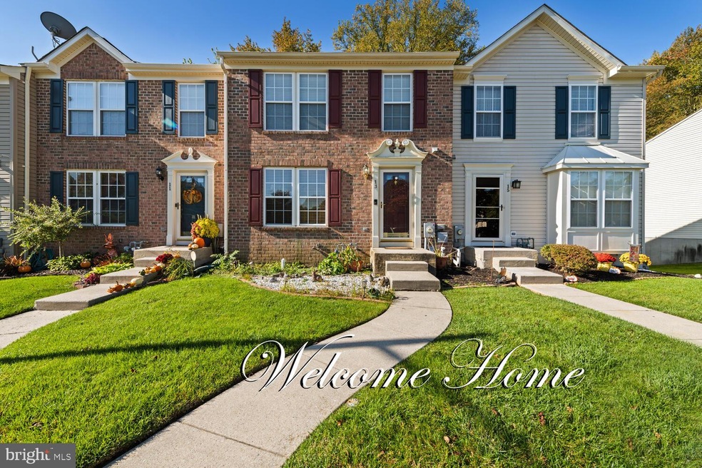 13 Guilford Place, Burlington, NJ 08016 - photo 1