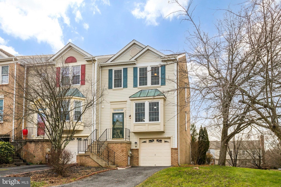 7902 Brightmeadow Ct, Ellicott City, MD 21043 - photo 1