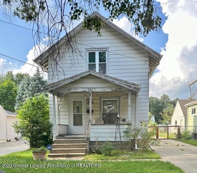 333 Paris Ave, Lansing, MI 48910 - photo 1