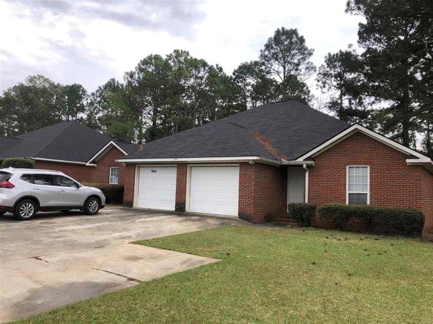 3926 Rodnor Forest Ln, Albany, GA 31721 - photo 1