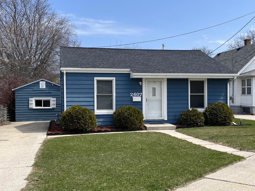 2607 Forest Ave, Two Rivers, WI 54241 - photo 1