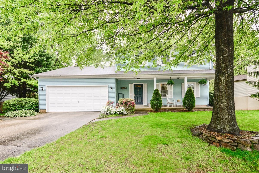 1617 Nathan Ln, Herndon, VA 20170 - photo 1