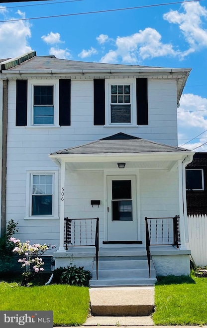 506 Pusey Ave, Darby, PA 19023 - photo 1